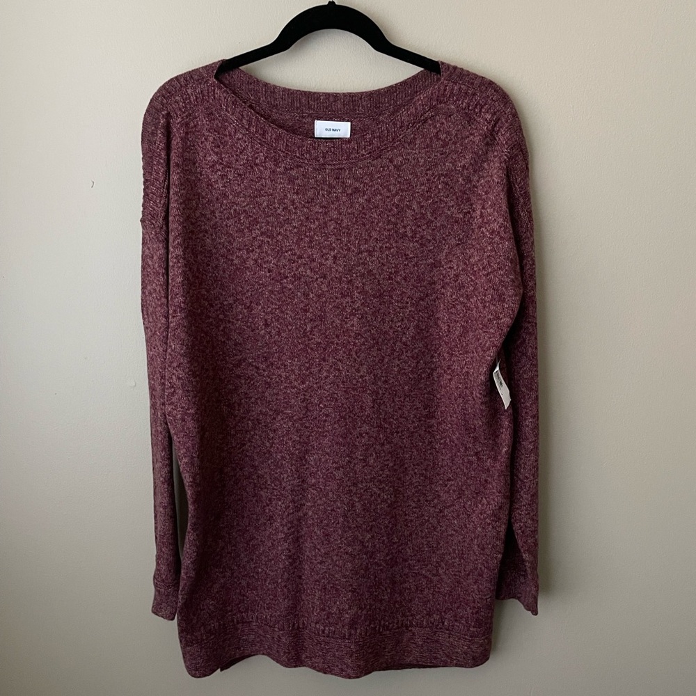 Large heather red maroon sweater. Long sleeve and long length, almost a tunic